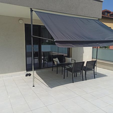 شقة Sunshine Terrace بلوفديف المظهر الخارجي الصورة